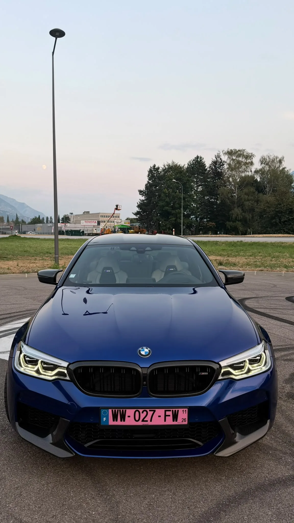 BMW M5 F90 — Changement de région Japon vers France, CarPlay FullScreen et Navigation Europe 2026